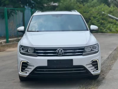 Volkswagen Tiguan L PHEV