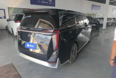 GAC Trumpchi M8