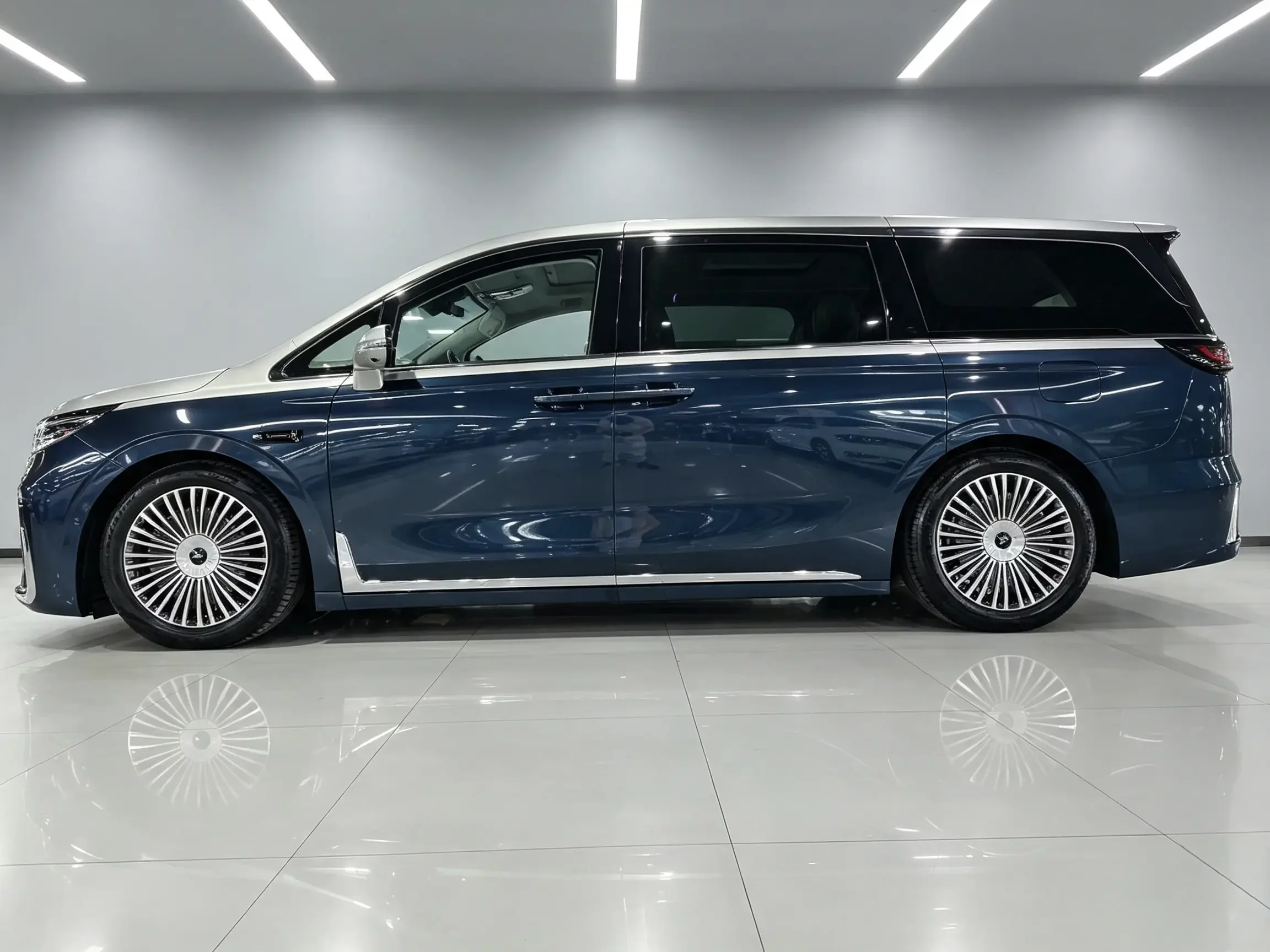 Voyah Lantu Dreamer PHEV