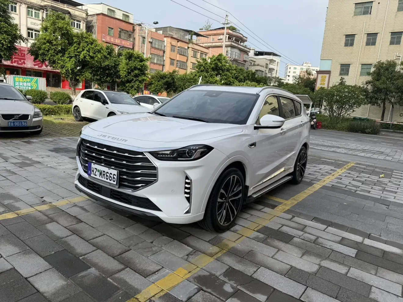 Jetour Jietu X70 PLUS