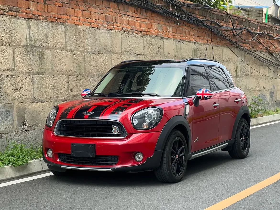 MINI COUNTRYMAN