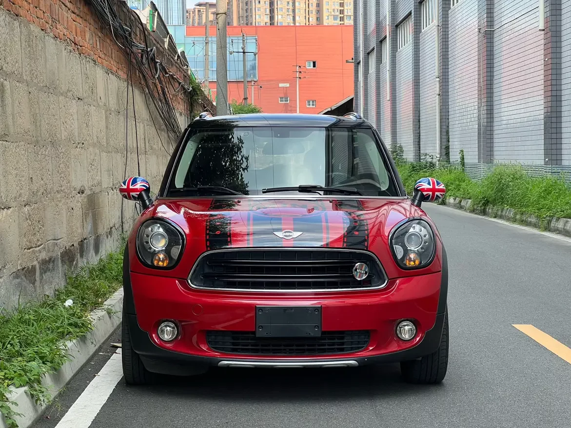 MINI COUNTRYMAN