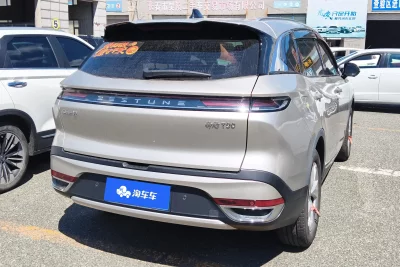 FAW Bestune T90
