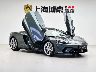 McLaren GT