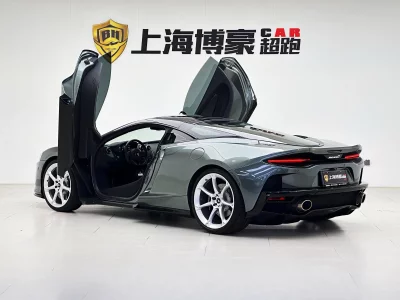 McLaren GT