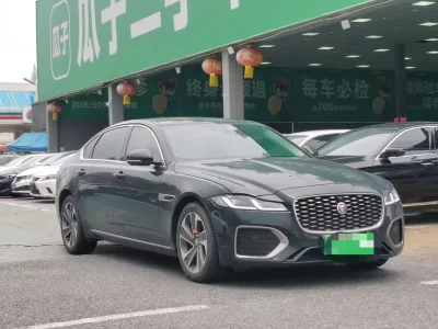 Jaguar XFL