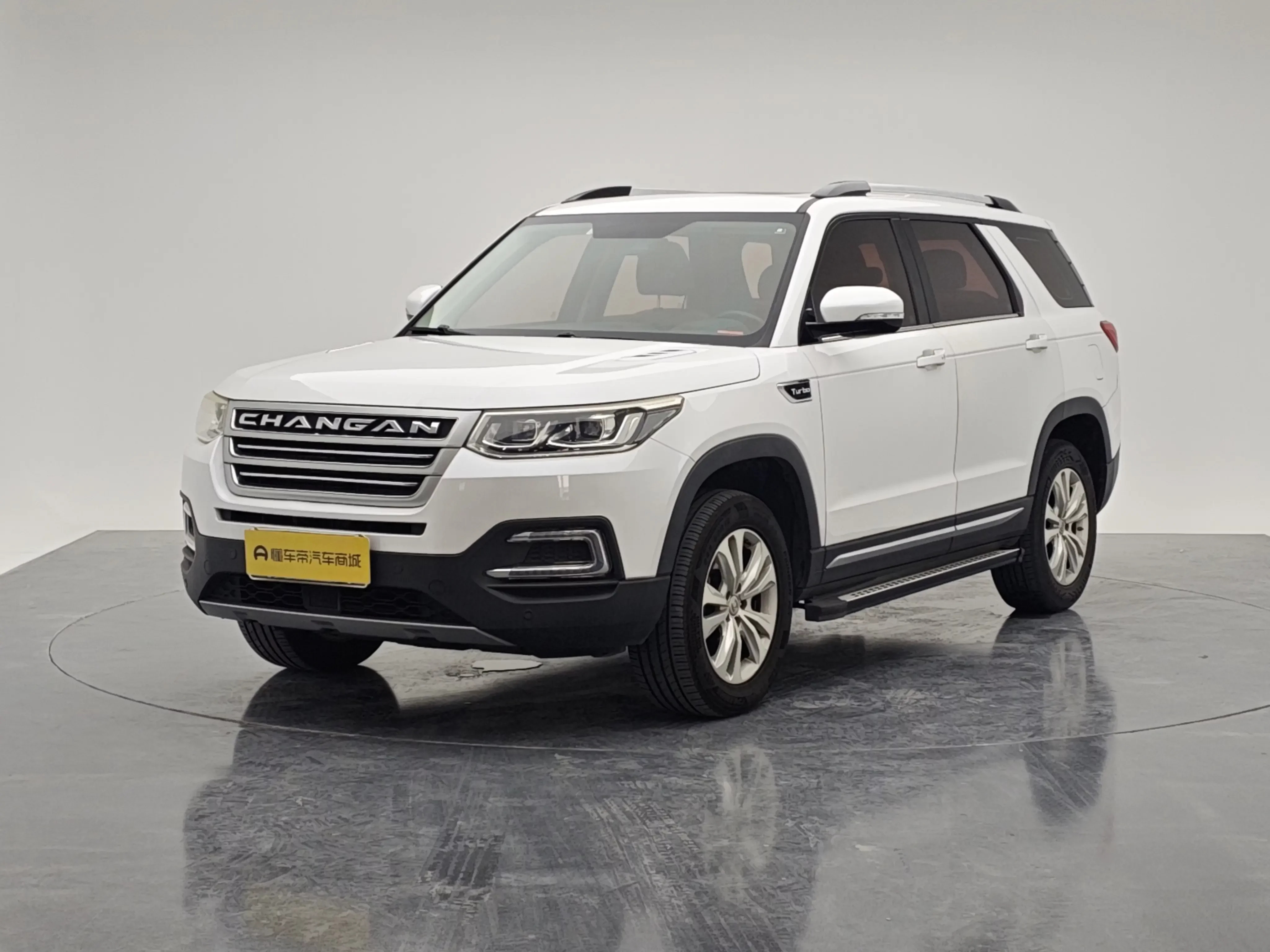 Changan CS95  из Китая