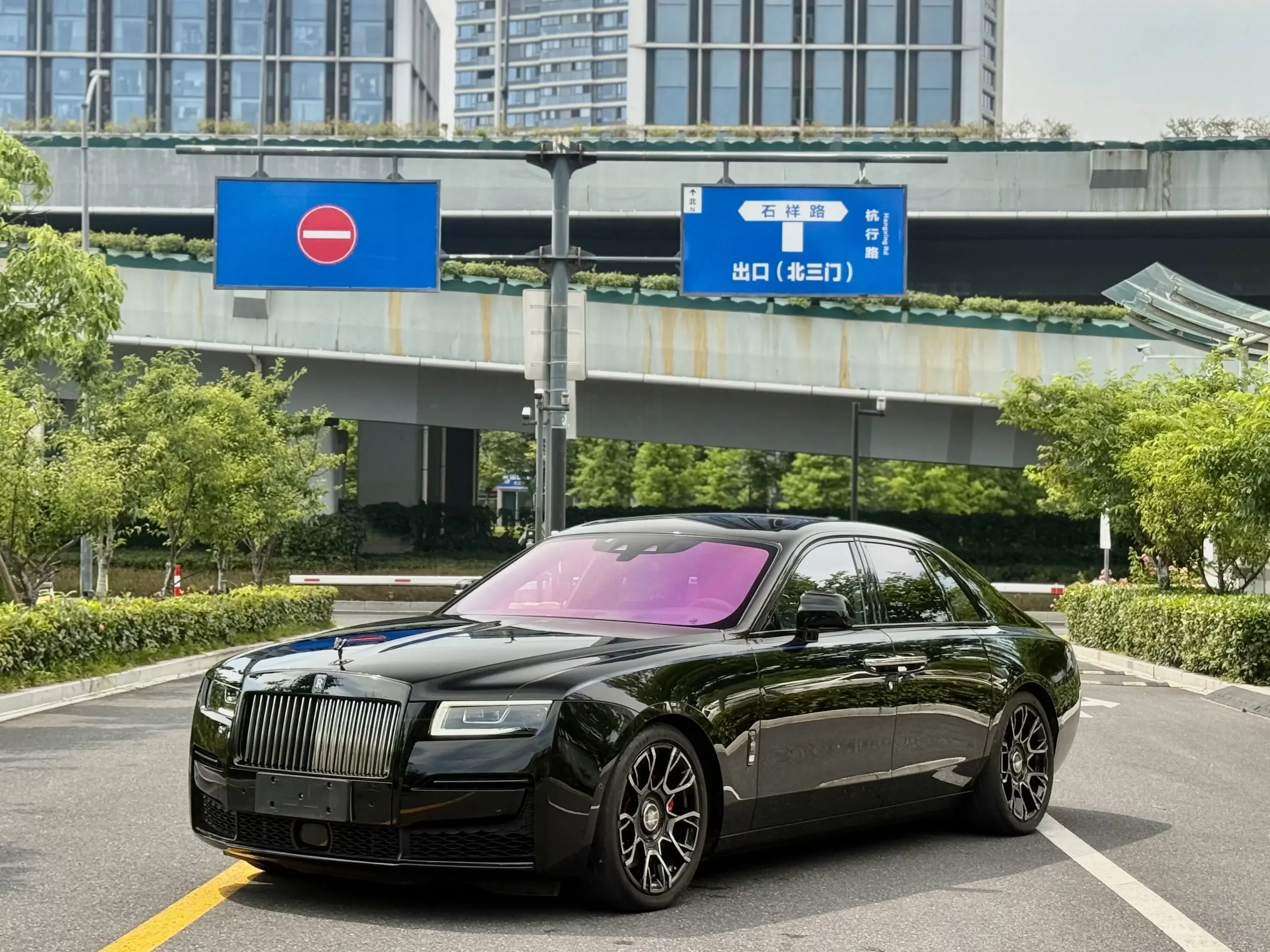 ROLLS ROYCE GHOST