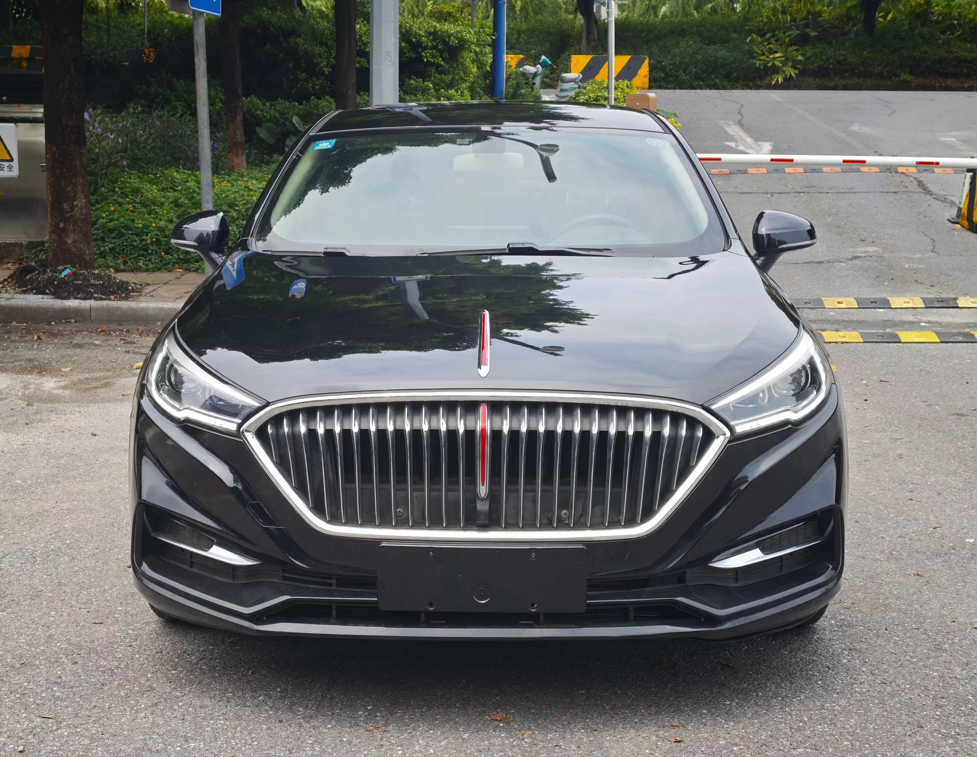 Hongqi H5 classic