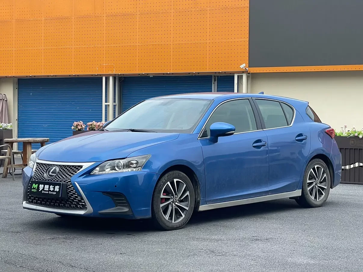 Lexus CT