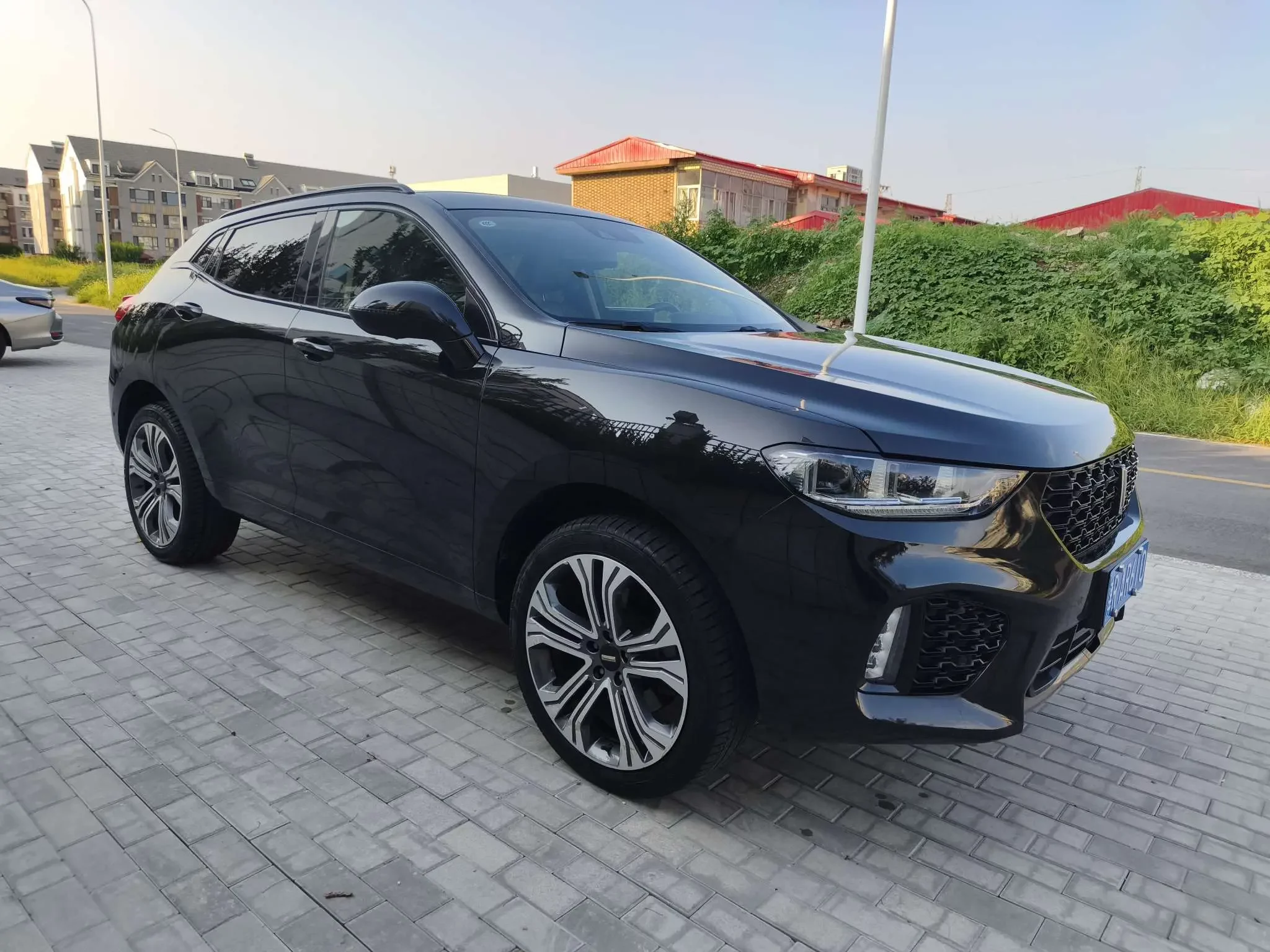 Wey Wei brand VV5