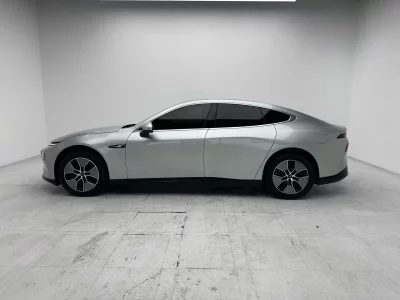 XPeng P7