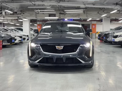 Cadillac CT4