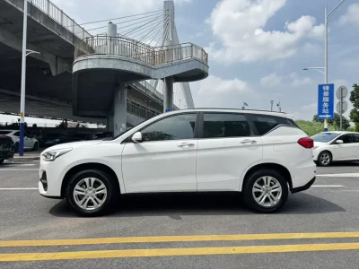 Haval M6