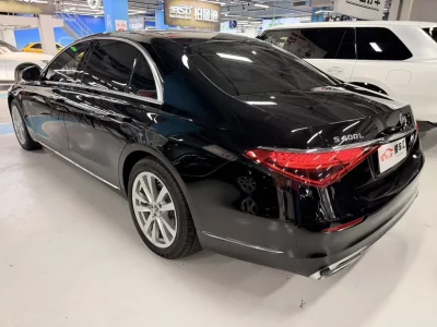 Mercedes-Benz S Class