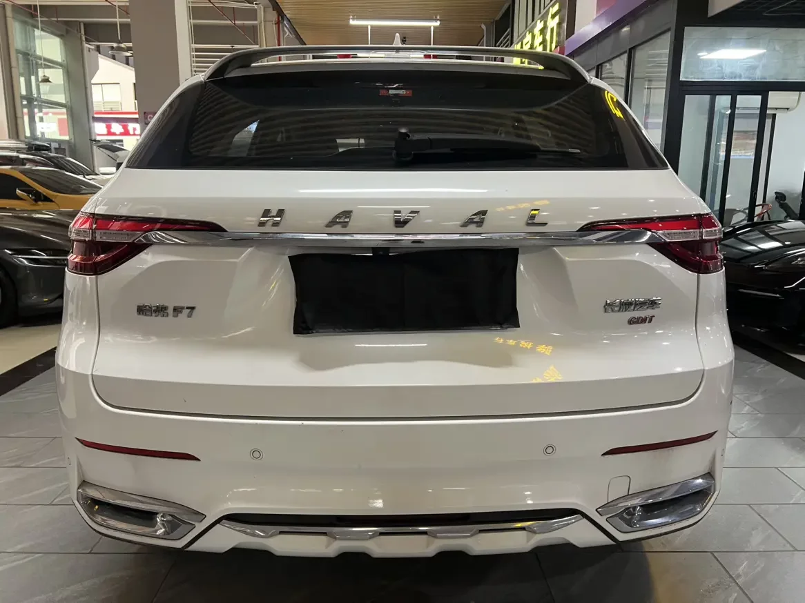 Haval F7