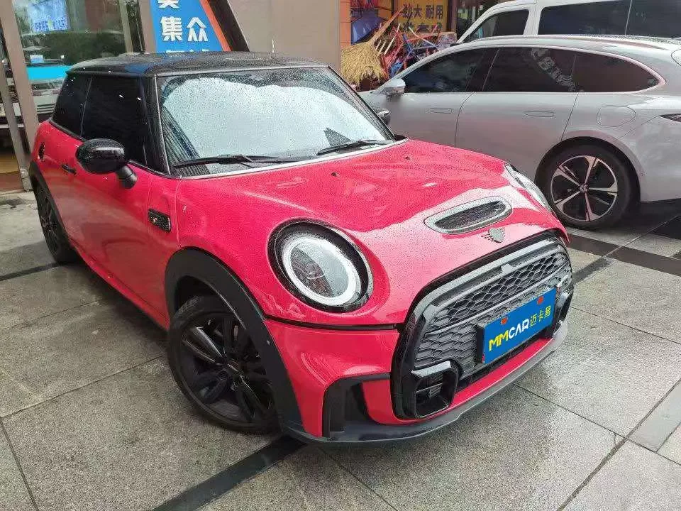 MINI 
