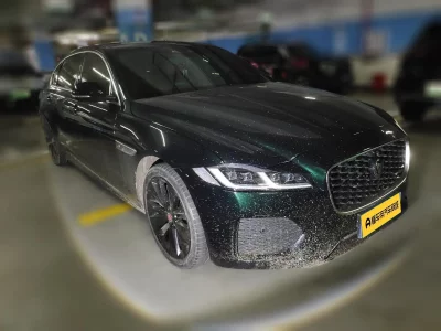 Jaguar XFL