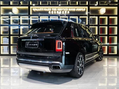 Rolls Royce Cullinan
