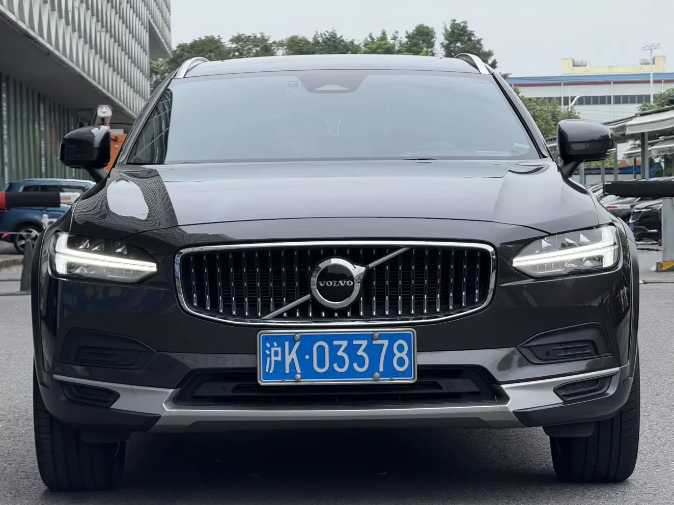 Volvo V90