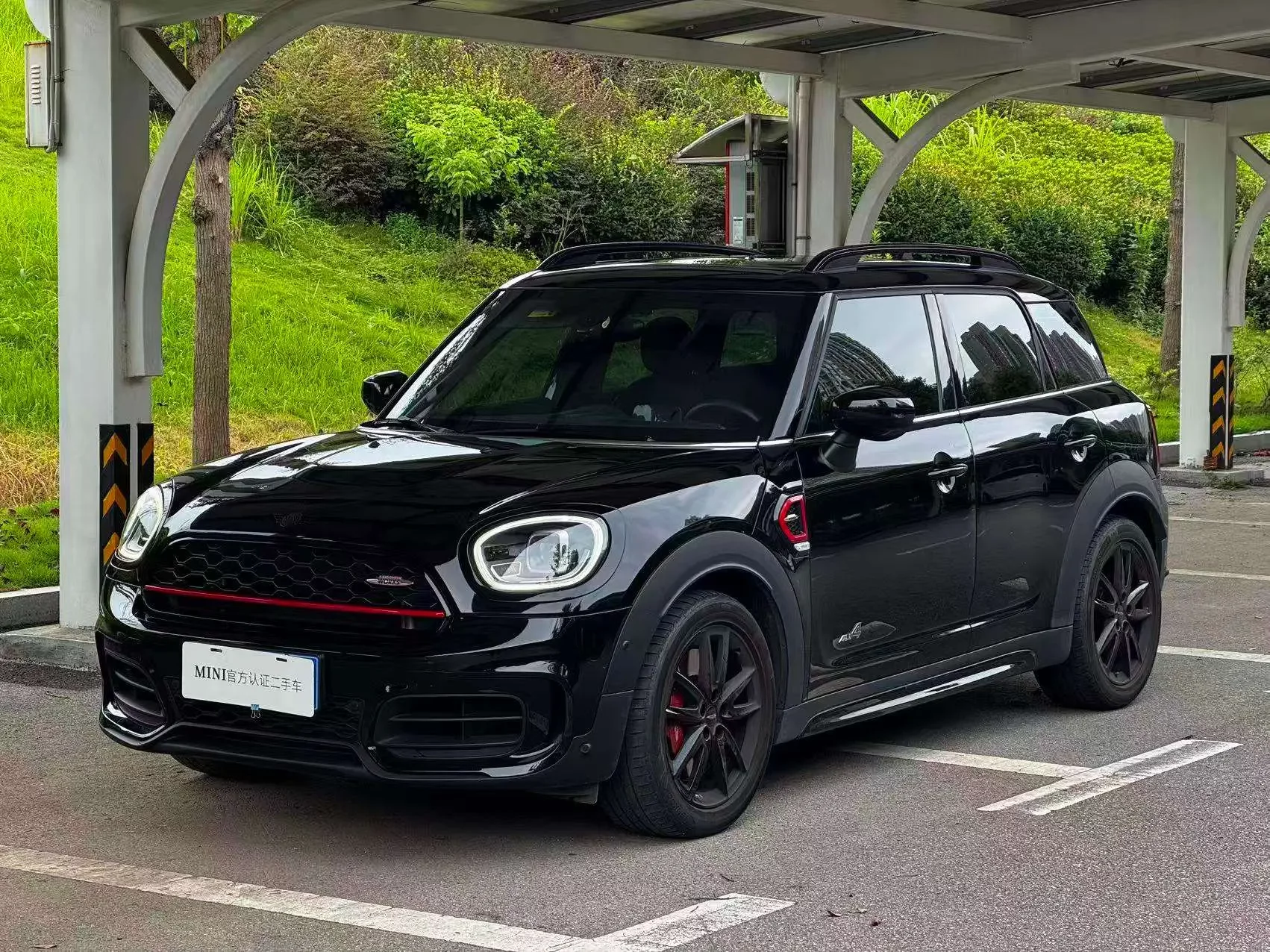 MINI JCW COUNTRYMAN