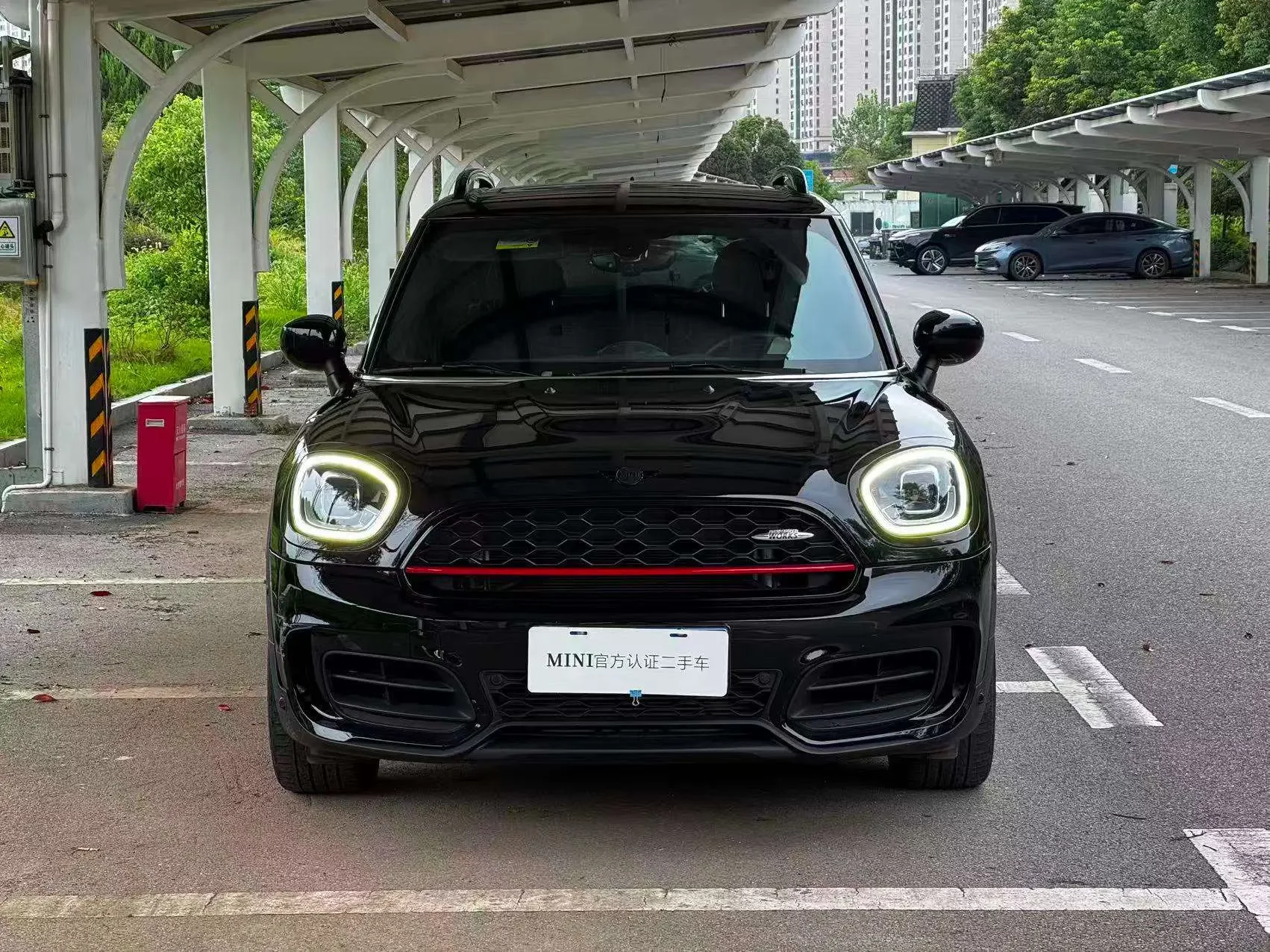 MINI JCW COUNTRYMAN