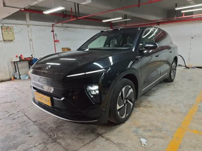 NIO ES8