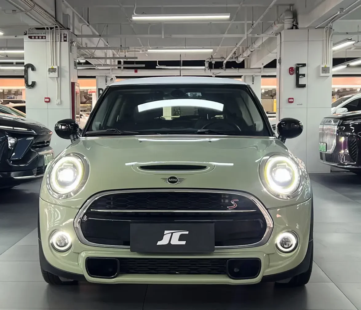 MINI 