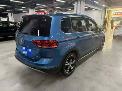 Volkswagen Touran L
