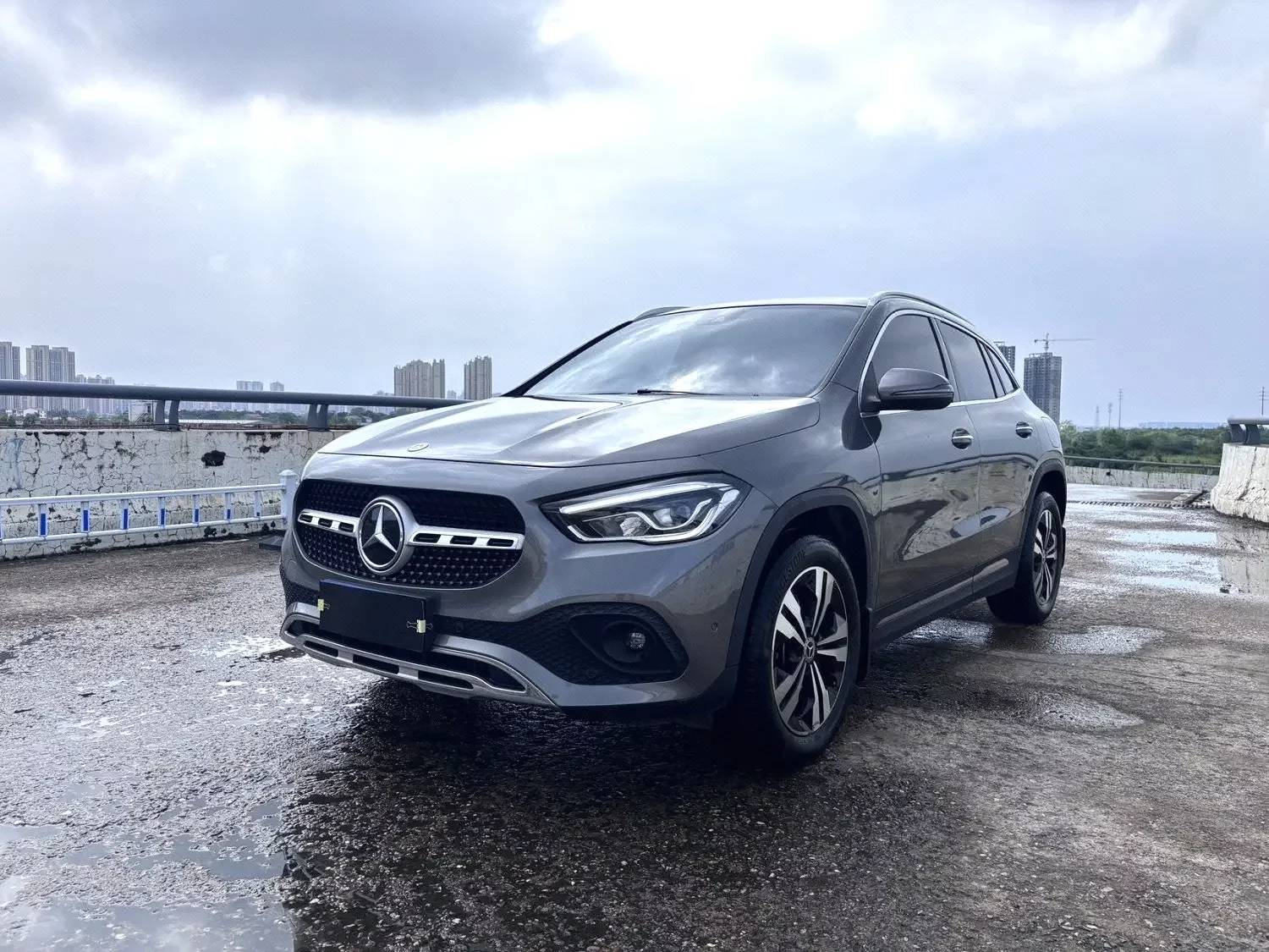 Mercedes-Benz GLA