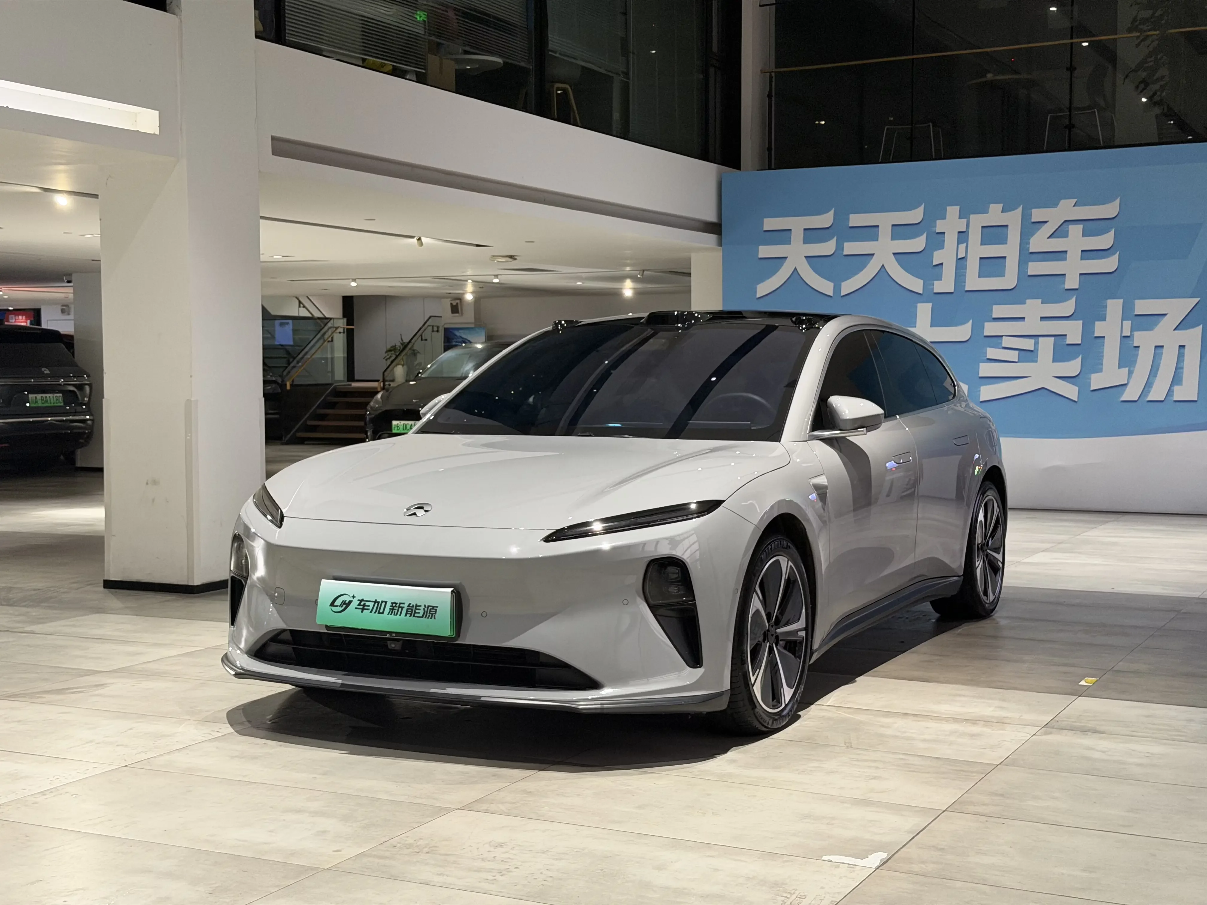 NIO ET5T  из Китая