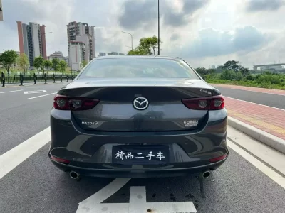 Mazda 3