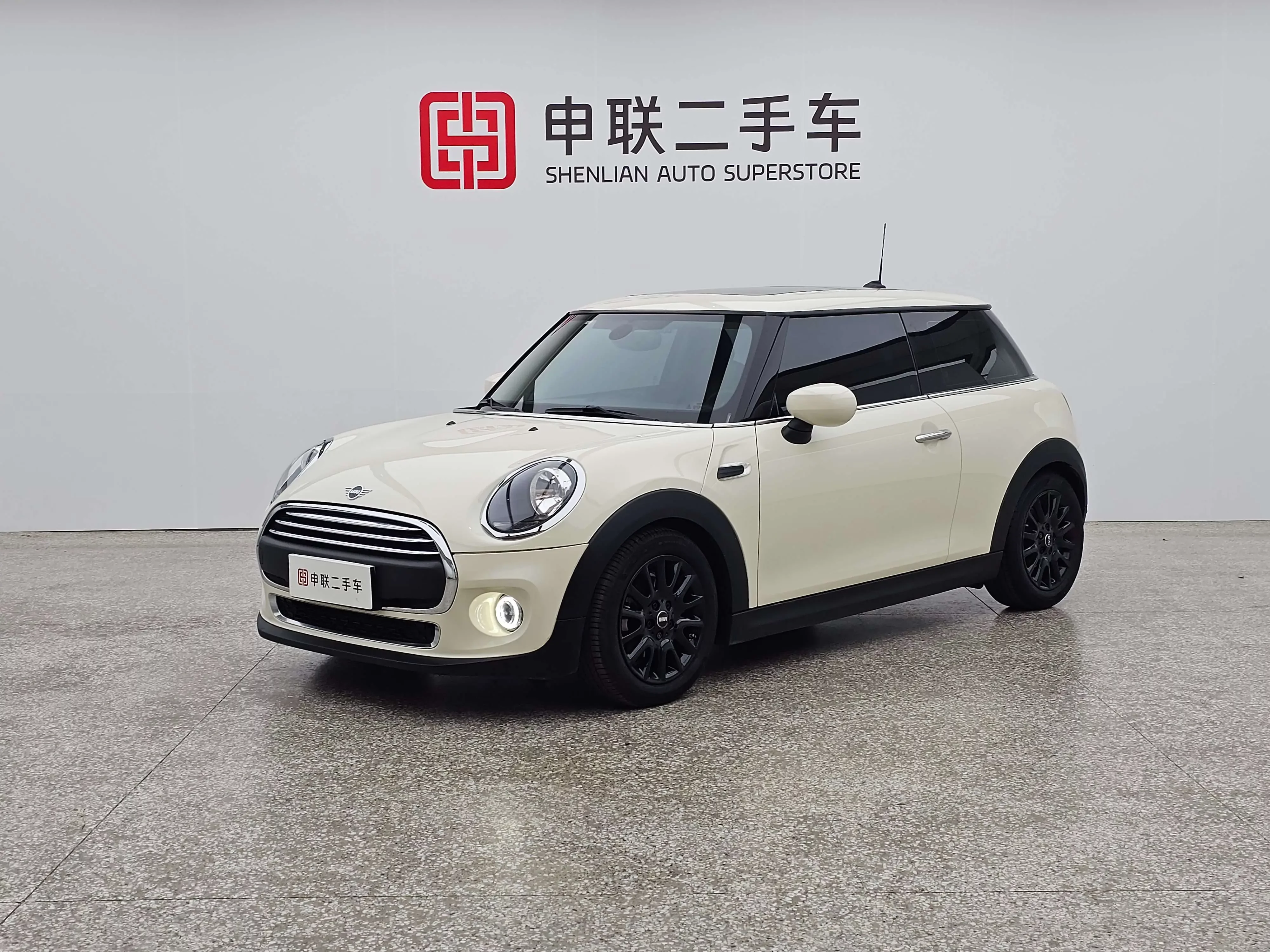 MINI 