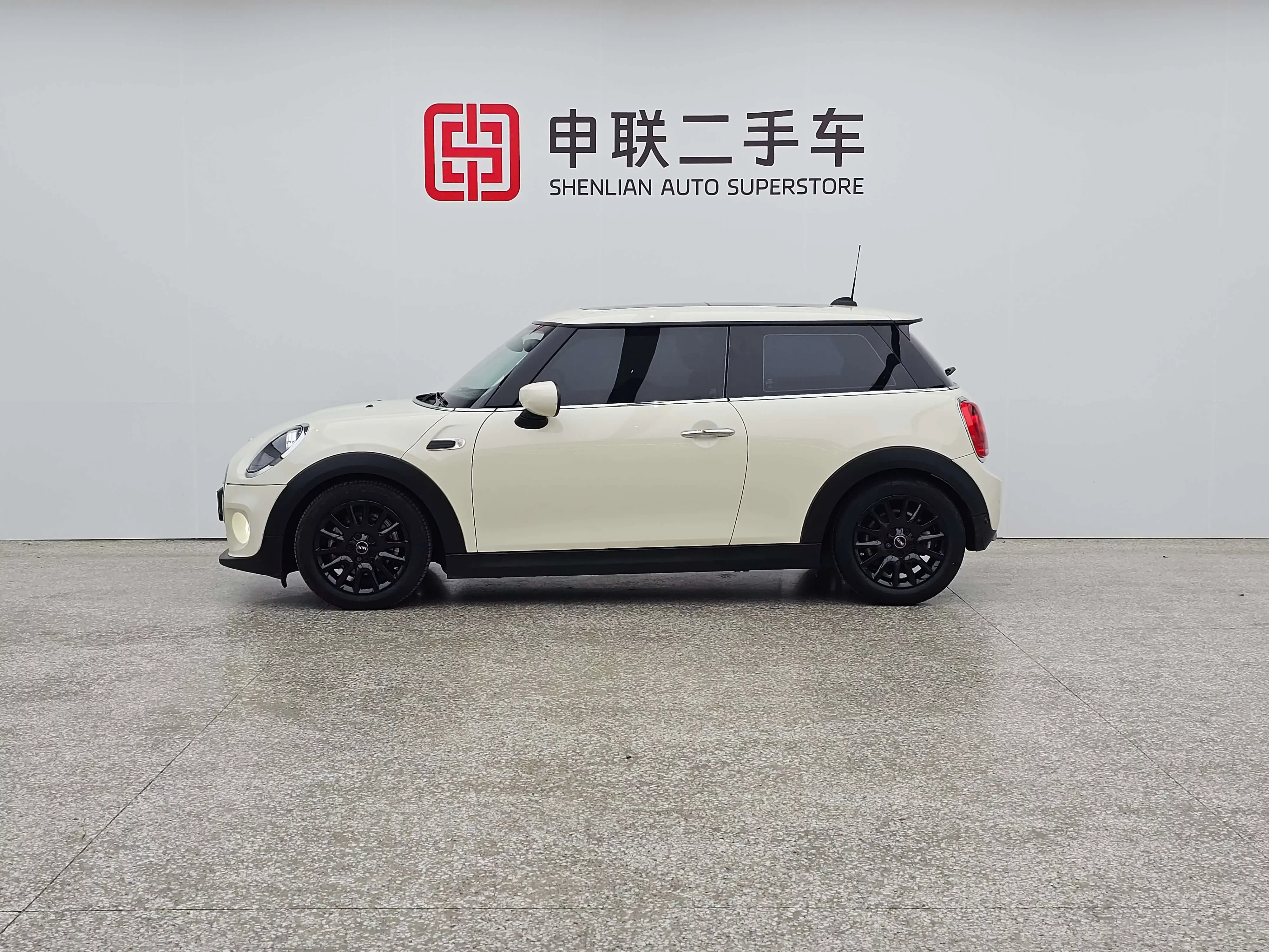 MINI 