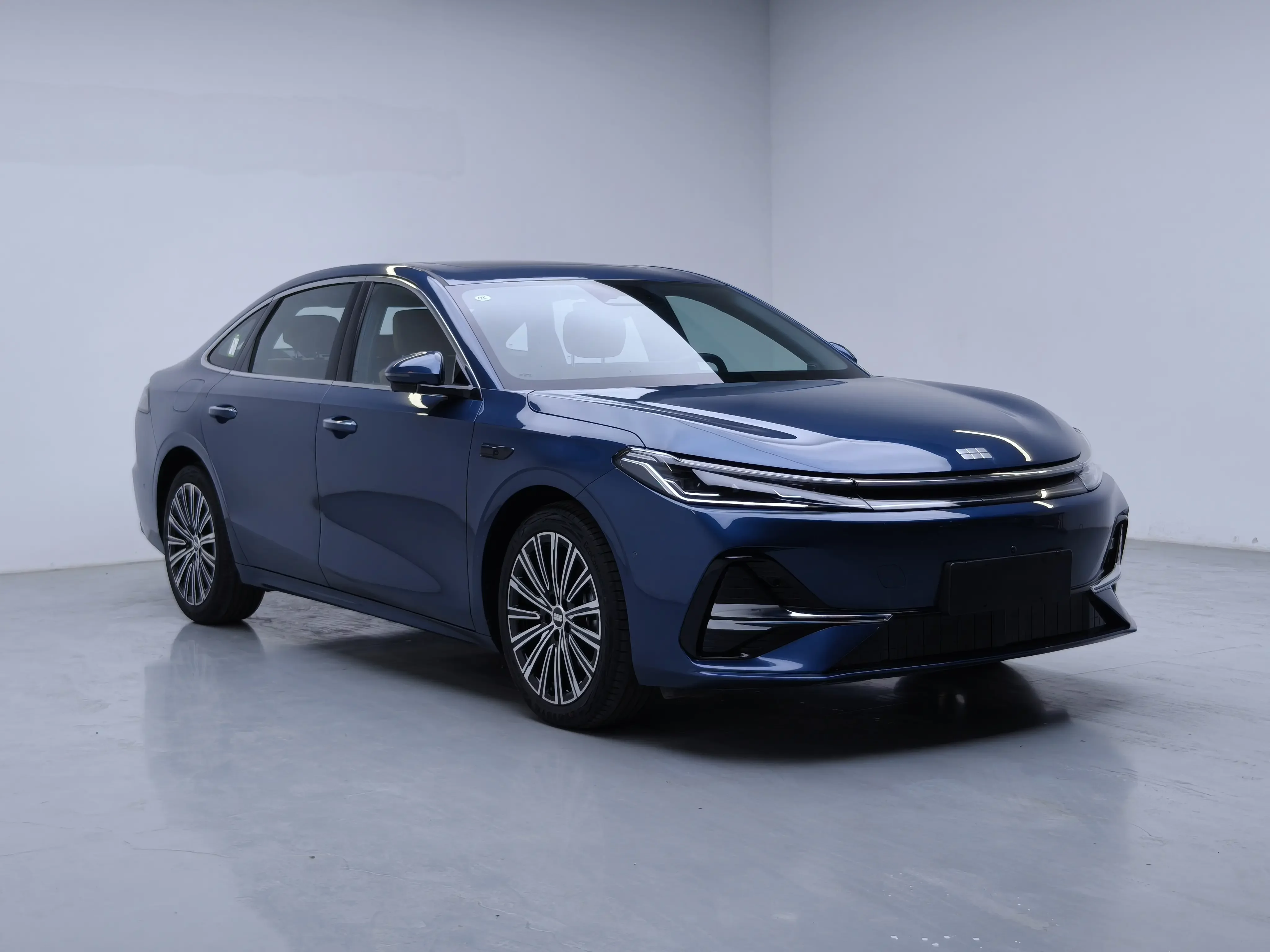Geely Galaxy A7 EM