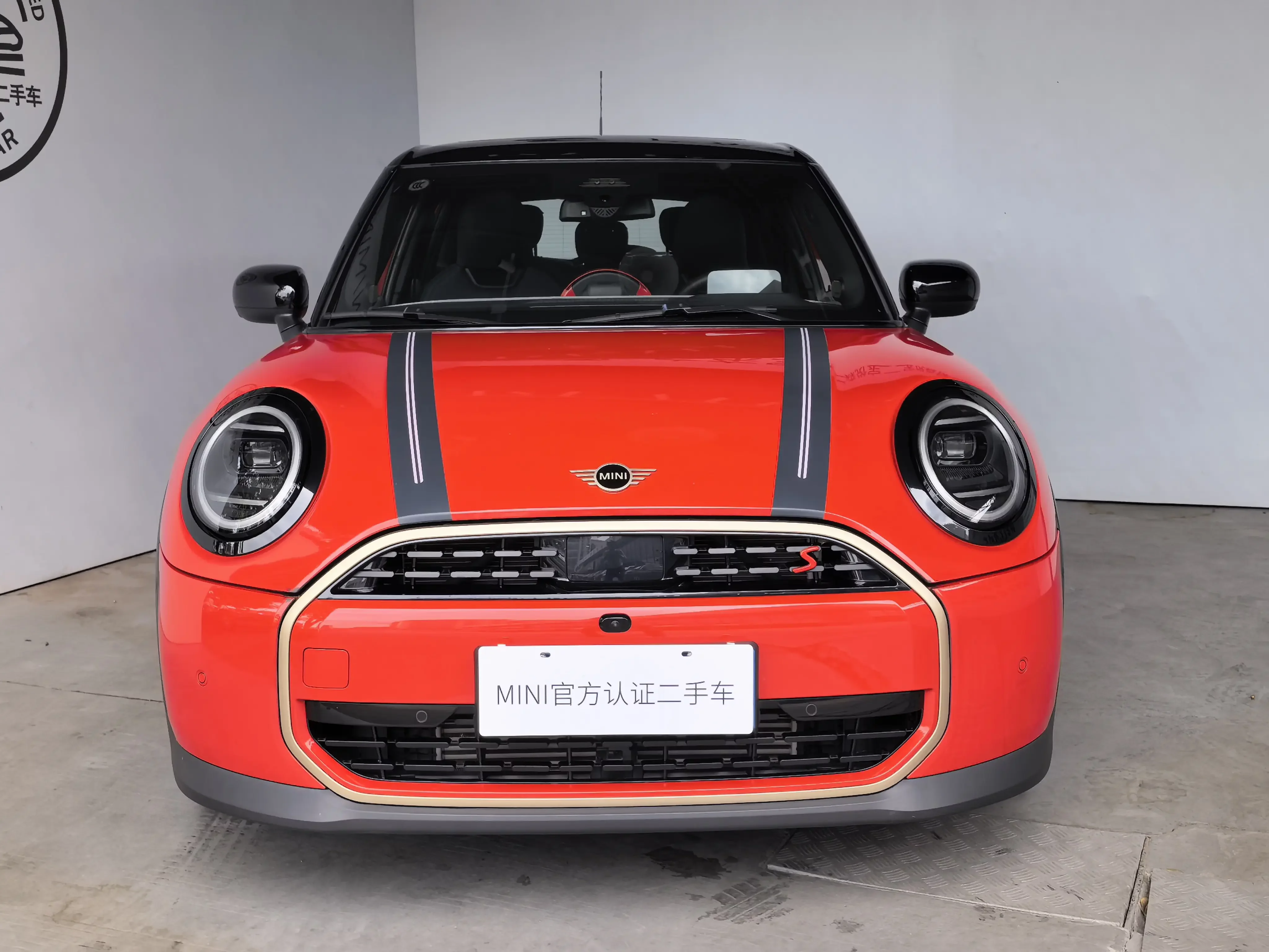 MINI 