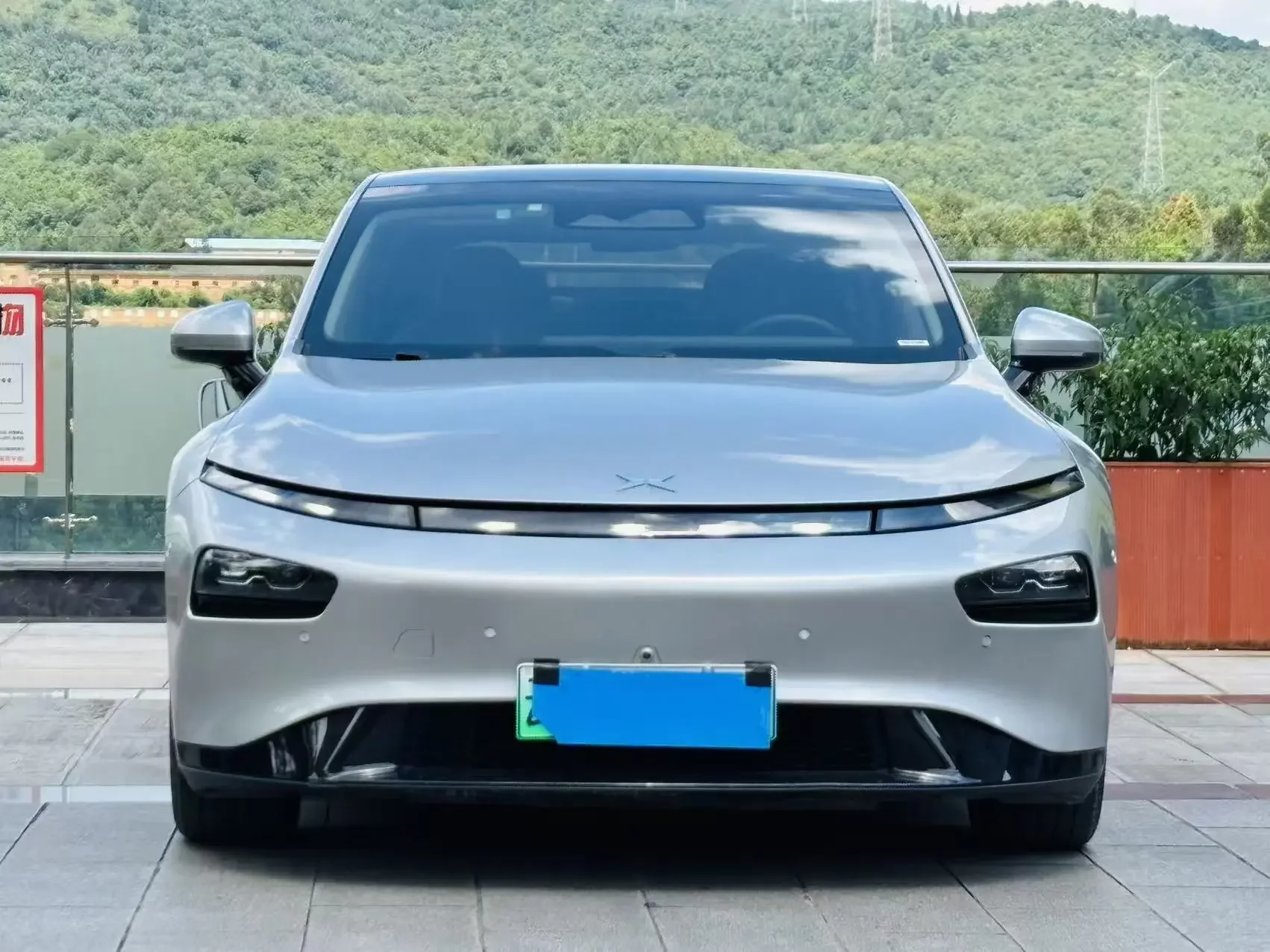 Xpeng P7