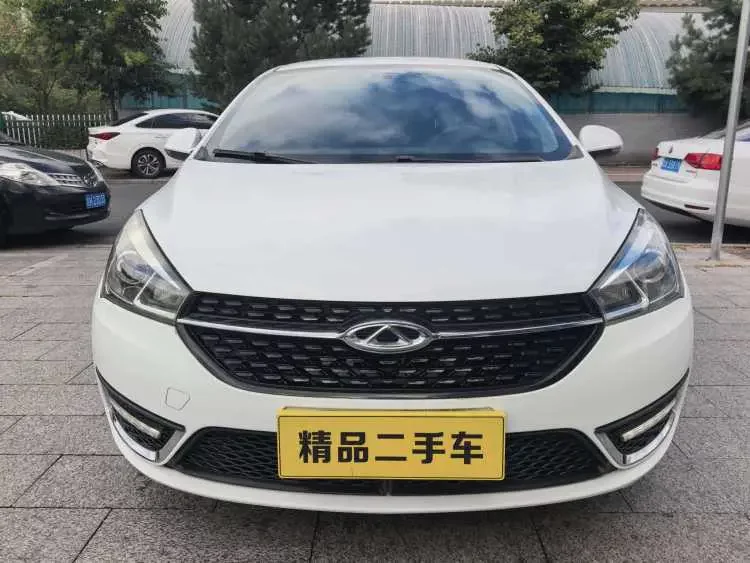 Chery Arrizo 5