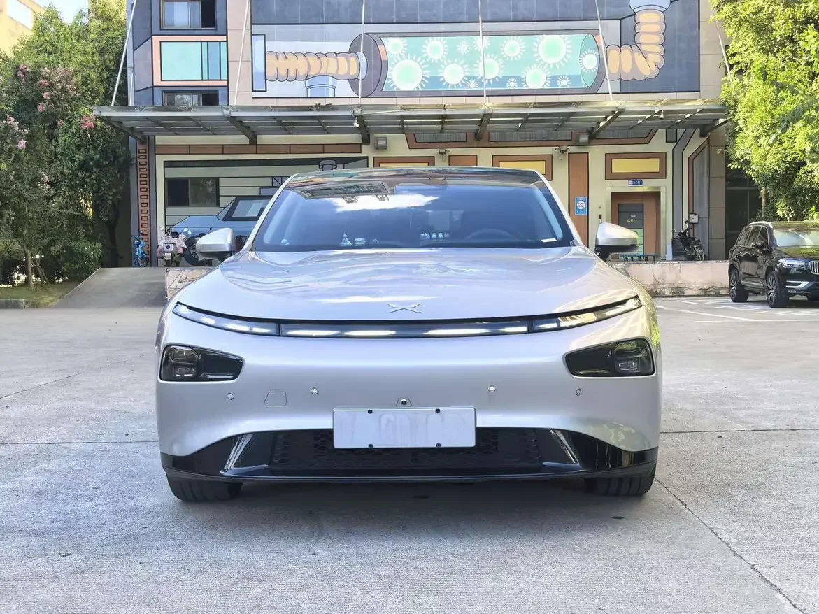 Xpeng P7