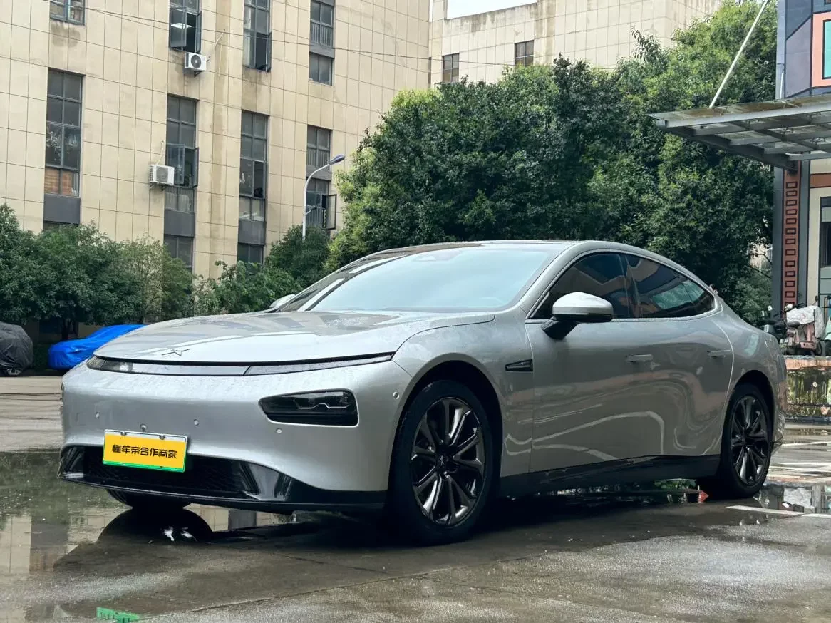 Xpeng P7