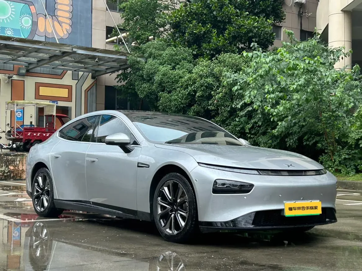 Xpeng P7