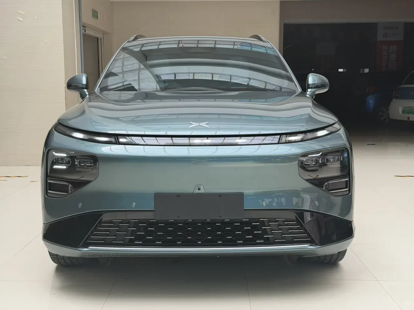 Xpeng G9