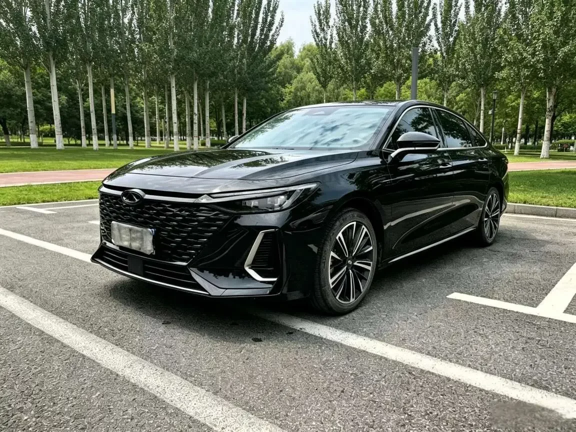 Chery Arrizo 8