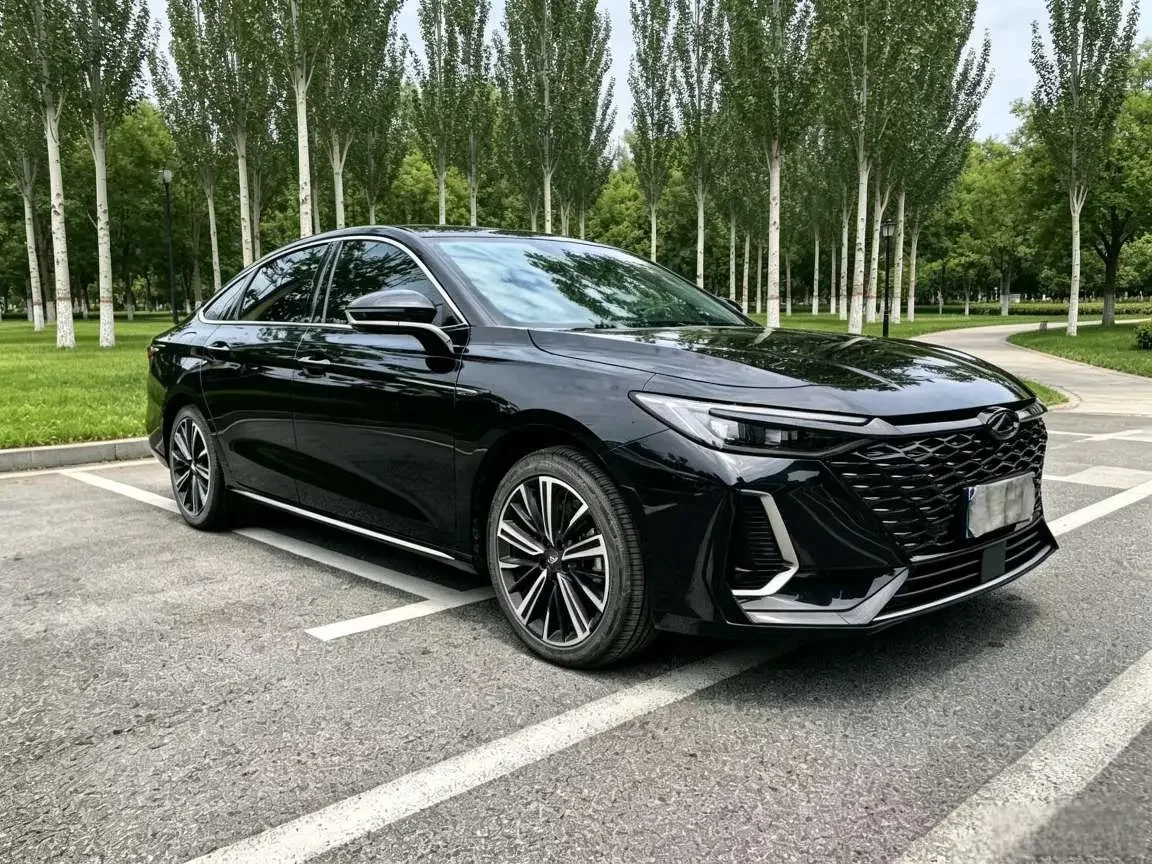 Chery Arrizo 8