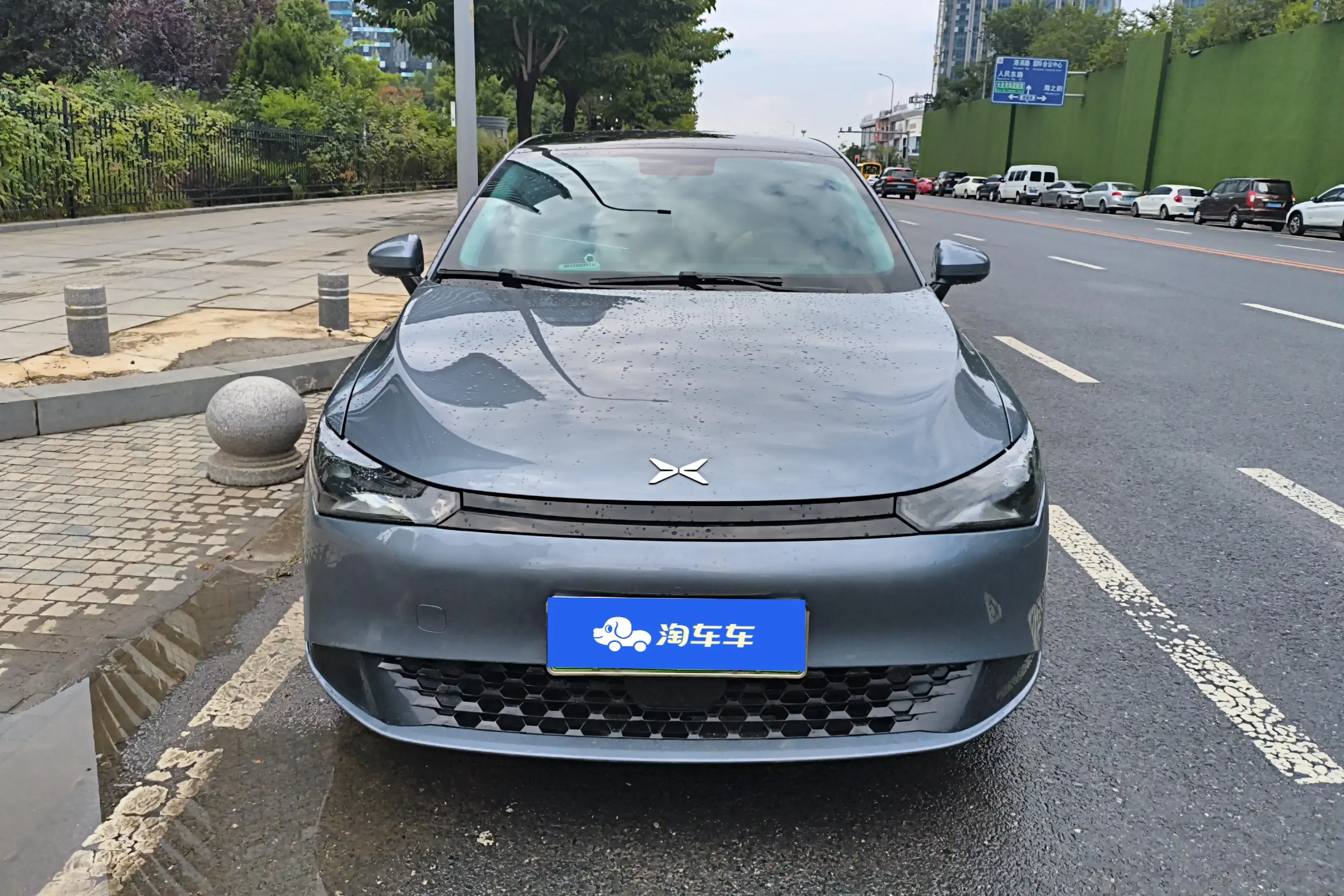 Xpeng P5