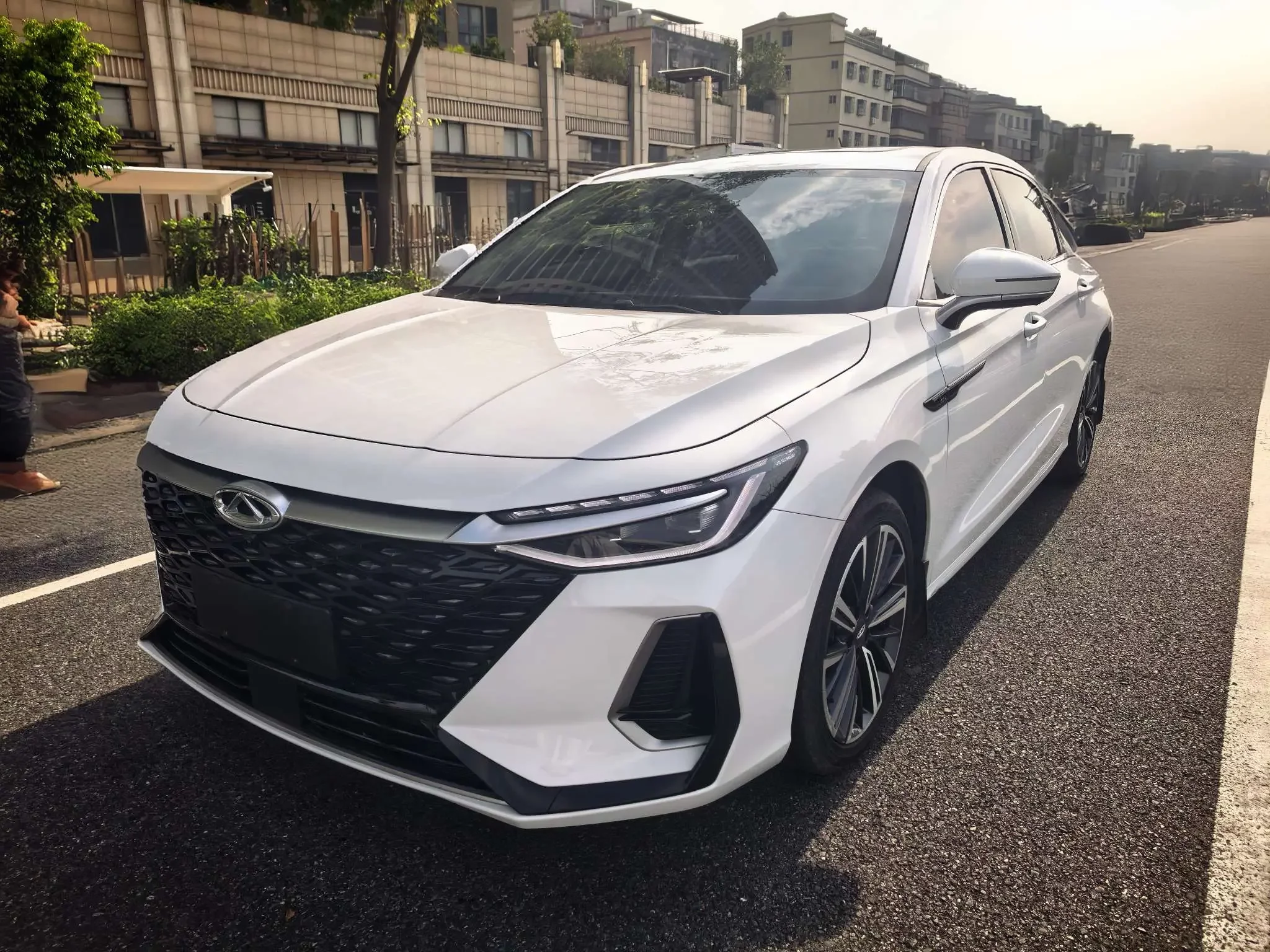 Chery Arrizo 8