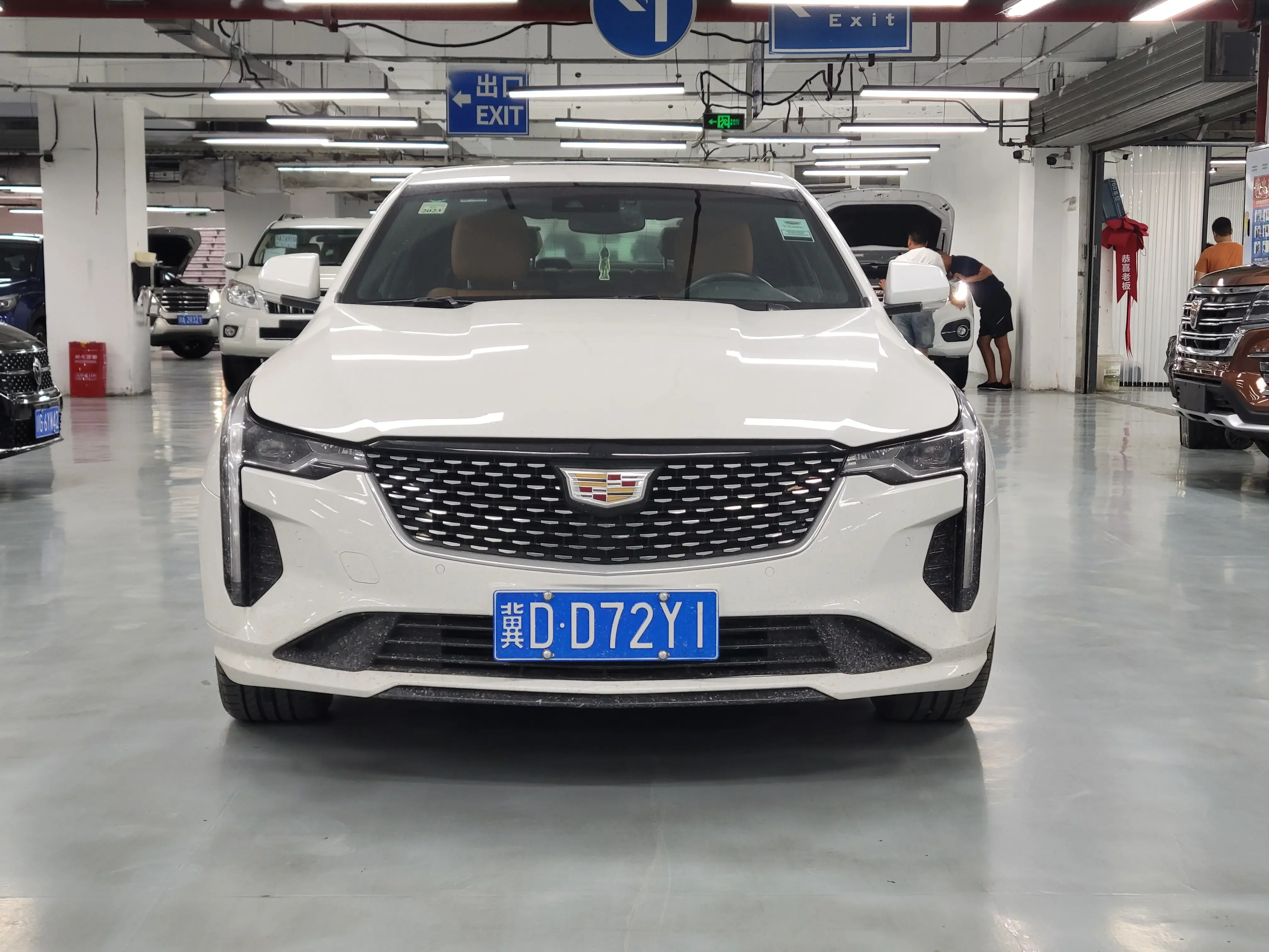 Cadillac CT4