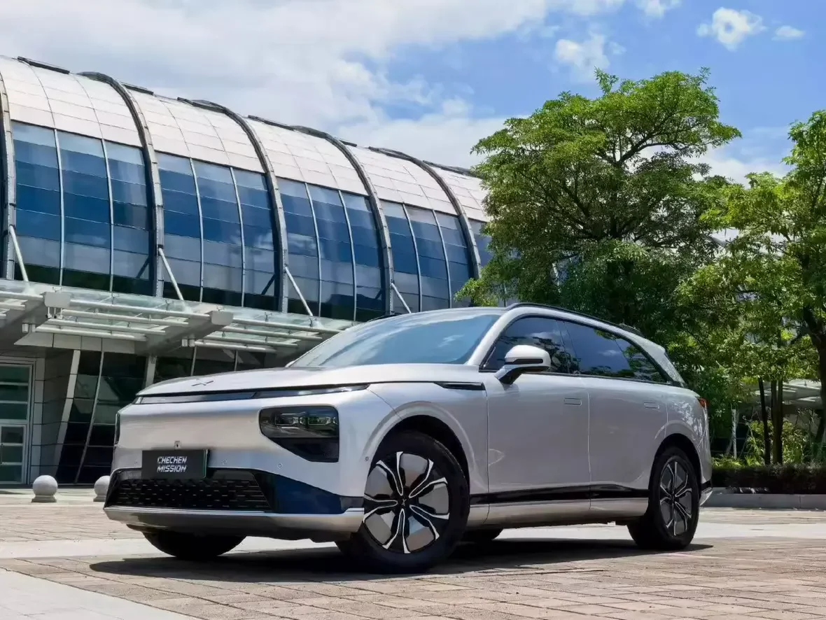Xpeng G9