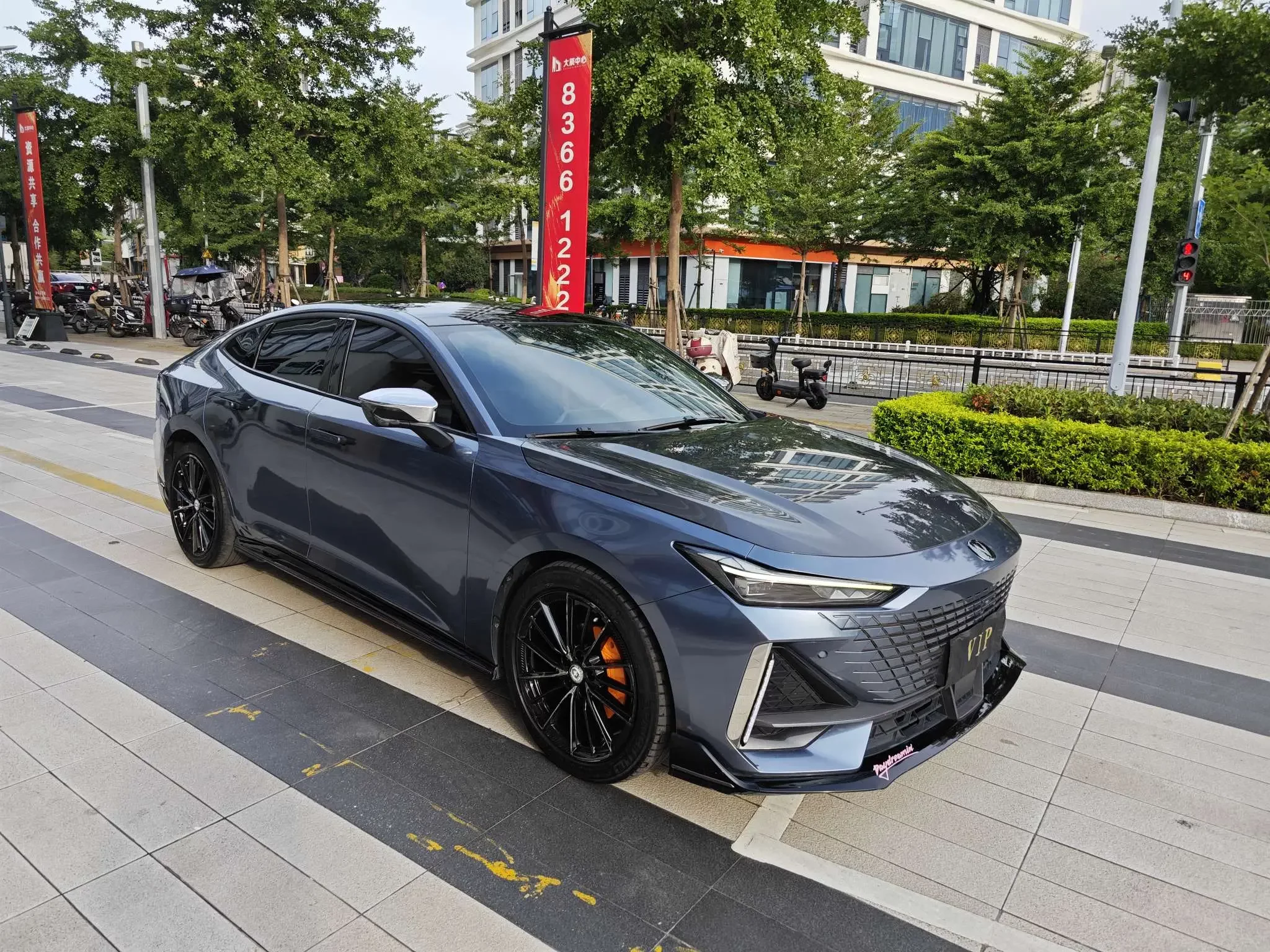Changan UNI-V