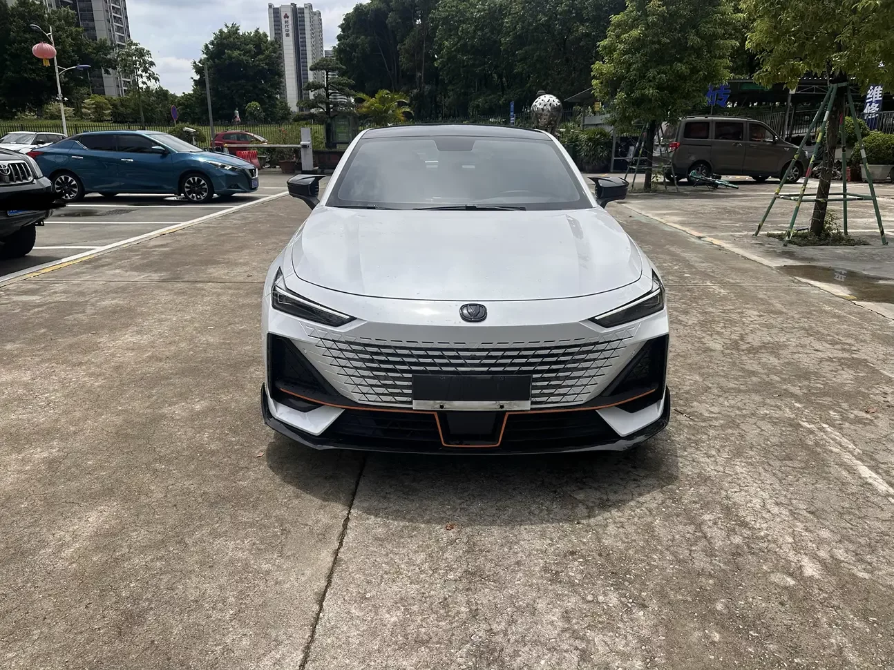 Changan UNI-V